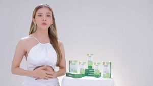 Shenee Plus สูตรใหม่ ชีนีพลัส เนื้อครีมละเอียด แห้งไว ไม่เหนียวเหนอเหนะ ดีกว่าเดิม 50กรัม ส่งฟรี