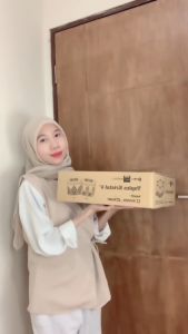 TOPLES KUE LEBARAN 6 DAUN CRYSTAL RUBY Set 6 In 1 Toples Penyimpanan Makanan Food Grade