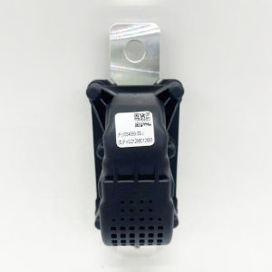 1064689-00-J 1064689 106468900J 106468900I 106468900F แรงดันไฟฟ้าใหม่แบตเตอรี่ตัดการเชื่อมต่อฟิวส์ Pyro สําหรับ Tesla รุ่น 3 / Y 2017-2023