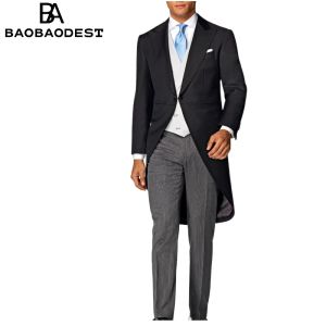 Bộ Vest Nam Kiểu Dáng Ôm Sát 3 Mảnh Gồm Áo Khoác Áo Ghi Lê Và Quần Kẻ Sọc Thích Hợp Cho Đám Cưới Công Việc Hoặc Các Buổi Tiệc.