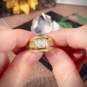 Huitan Gorgeous Wedding Rings for Men Sparkling Cubic Zirconia Gold Color Fashionable Engagement Proposal Rings Male Jewelry Hot