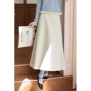 Áo Sweater Màu Xanh Nhẹ Nhàng Kiểu Thiết Kế
