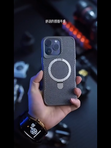 🇹🇭🔥ส่งจากไทย24ชม.🔥เคสไอโฟน Magsafe เคสโทรศัพท์มีลายคาร์บอนแม่เหล็กพร้อมขาตั้งที่มองไม่เห็น ดึงออกได้   สำหรับ iPhone 16 15 14 13 12 11Pro Max Plus