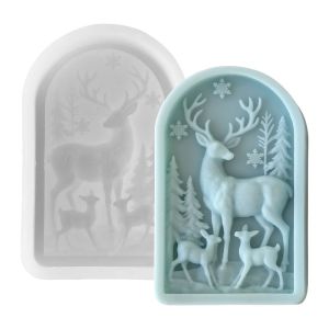 DIY Christmas Deer Silicone Candle Mold 3D Relief reindeer Deer Aromatherapy Gypsum Crafts Resin Soap Mould Christmas Gift