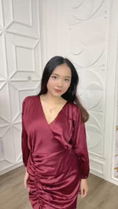 SB009 Dress Kondangan Kifana Satin Mewah Gaun Gereja Terbaru Seragam Bridesmaid Lengan Panjang Model V Neck