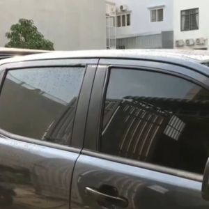 DUNG DỊCH PHỦ NANO CAO CẤP CHỐNG BÁM NƯỚC KÍNH Ô TÔ KÍNH MŨ BẢO HIỂM SENFINECO 9945