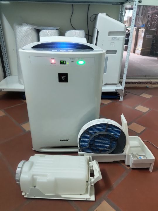 Máy lọc không khí tạo ẩm Sharp cho phòng 40m