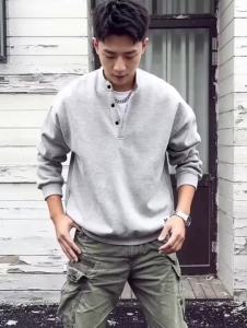 Mens Loose Fit Solid Color Crew Neck Sweatshirt Henry Collar Spring Fashion Retro Japanese Style Streetwear