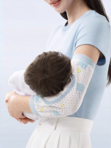 SHI YUE JIE JING | Cooling Summer Baby Feeding Arm Pillow