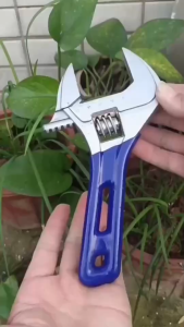 ประแจเลื่อนปากกว้าง 37-46 mm. ประแจขันใต้อ่าง กุญแจเลื่อน ประแจท่อ DD41