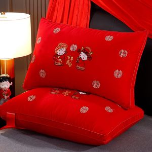 Red Joyous Couples Pillow Cores 48x74cm