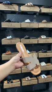New Sandals For Women Leather Slim Flat Flip Flops Slides H Strap Summer Beach Slippers