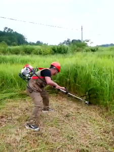 JUHOE เครื่องตัดหญ้าเบนซิน 4 จังหวะเครื่องตัดหญ้าความจุสูงเครื่องตัดหญ้าด้านข้าง 1500W พลังงานสูงมือง่าย