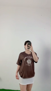 ชุดเซ็ตวัยรุ่นสาว เสื้อแขนสั้นกับกระโปรงทรงสอบ ดีไซน์น่ารักทุกโอกาส