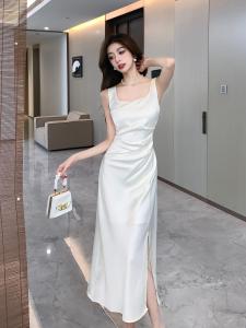 Elegant French Satin Slimming Mid-Calf Slit Strapless Dress Chic Summer Womens Fashion High Waist A-Line Gown without Sleeves