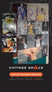 Dekorasi Dinding dengan Poster Basket & Wallpaper UFC