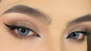 {COD}Một cặp kính áp tròng BRUSSELS Kính áp tròng thời trang Làm to mắt một cách tự nhiên Eyeshare