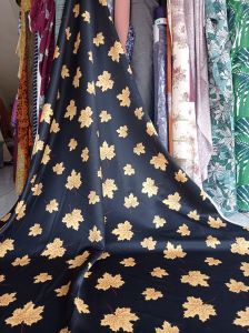 kain maxmara motif - harga setengah meter