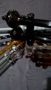 Rollet Besi Gorden 4 meter Mahkota Breket Double Pipa Fullset Batang Ganda Garis & Ulir Minimalis