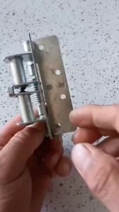 Bản lề lò xo đóng cửa tự động thông minh