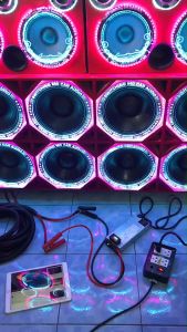 สวิทชิ่ง300APสินค้าได้ตามรูปขับดอก/12/15นิ้ว2ดอก180/220เพาเวอร์รวม4ตัวขับเบส 2500+5500w ปรับไฟได้14.3V