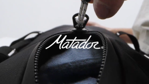[Matador] ReFraction 16L Packable Backpack PU waterproofing and YKK® PU coated sealing zippers
