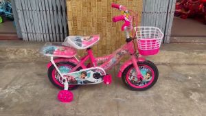 ยางผู้หญิง 12 นิ้ว จักรยานเด็กผู้หญิง ฝาครอบล้อ เจ้าหญิงแอลซ่า