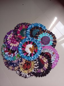 ALAS MANGKOK / ALAS PIRING Per 10 pcs  Diameter 20 cm ( RANDOM )