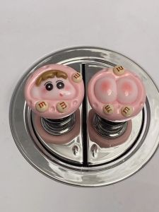 Creative Toilet Flush Button Cute Butt Presser Manicure Special Bathroom Water Saving Toilet Lid Lifter Household Plastic