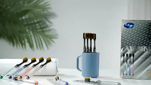 แปรงสีฟัน AIMINI รุ่นดับเบิลยู 8 หัวแปรงกว้าง ขนแปรงนุ่มละเอียดพิเศษ ยับยั้งแบคทีเรีย ใช้ง่าย สำหรับผู้ใหญ่และทุกคนในครอบครัว - รับประกันคุณภาพ ส่งฟรี