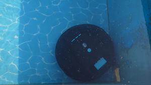 Cordless Pool Cleaning Robot IPX8 Waterproof Dual Motor & Powerful Suction Hands-Free Automatic Pool Vacuum for Flat-Bottom Pools
