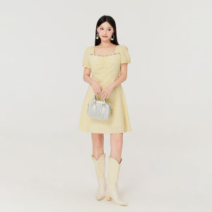 Summer Floral Embroidery Princess Style A-Line Dress Square Collar plus Size Slimming High Waist Short Sleeve High Waist Dress