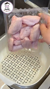 Bột tẩm khô chiên giòn Aji Quick gói 42g