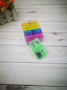 Portable 28 Grids One Week Drawer Medicine Separating Box Elderly Reminder Seven Days Plastic Travel Portable Small Medicine Box Storage Box