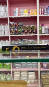 Cây kẻ mắt SACE LADY đen