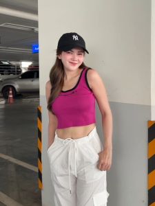 🌈 SpinnyHouse 🌈เสื้อแขนกุด ทรงครอปท๊อป 🧴 ดีเทลปักช่วงอก ผ้าไหมพรม รุ่น โคล่า B-011-3-A