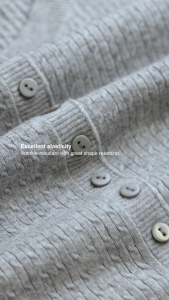 [KOREAN BRAND - VANILLA KNIT] Airy Cable Round Neck Knitted Cardigan – Long Sleeve Korean Style