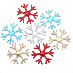 100pcs/lot Non‑Woven Felt Snowflake Christmas Decor Appliques for Xmas Layout Ornament DIY Craft Party Decoration Supplies