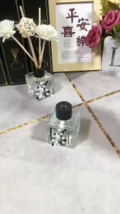 LL Reed Diffuser Air Freshener Pewangi Rumah Aromatherapy Scented Oil  Stick Home Fragrance Perfume Minyak Wangi Tandas Bilik Tidur Artificial Deco 家居香氛