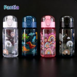 Childrens Water Bottle for Summer Student Drinking Bottle Plastic 550ML Sports Water Bottle Portable Anti-fall and Leak Proof