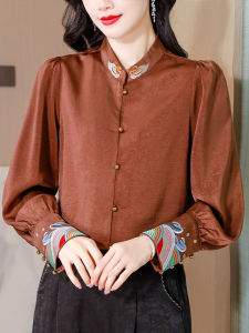 เสื้อเชิ้ตคอตั้งแขนยาวปักลายสำหรับผู้หญิง แฟชั่นฤดูใบไม้ร่วง ผ้าฝ้ายผสมโพลีเอสเตอร์ ทรงตรง กระดุม 40-49 ปี