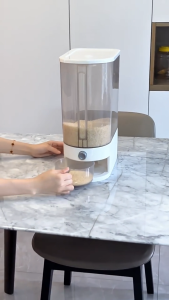 MONZA  ถังใส่ข้าวสาร กล่องเก็บข้าวสาร แบบกดได้ จุได้ 5 กก. No.Y2333