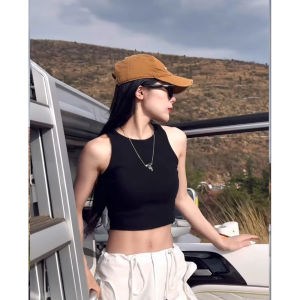 chaqi | เสื้อกั๊กสั้นแขนกุดสีดำสไตล์อเมริกันสำหรับผู้หญิงในช่วงฤดูร้อนปี 2025 เสื้อเชิ้ตทรงสลิมฟิตแบบใหม่ที่สวมใส่ได้ทั้งภายในและภายนอก