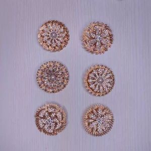 8 Model Aksesori Pernikahan Elegan Mutiara