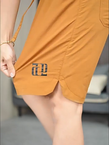 Bonnie Cathy กางเกงขาสั้นผู้ชายตรงกางเกงชายหาดฤดูร้อนบางเอวยางยืดหลวมและอเนกประสงค์กีฬาระบายอากาศกางเกงห้าจุดขนาดกลาง