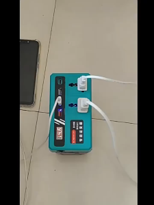 Inverter Pengubah DC ke AC 220v Listrik soket Baterai Makita Fast Charging Pengisi daya cepat USB