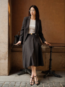 Elegant Autumn Merino Wool Blend A-Line Mid-Length High-Waist Skirt