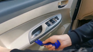 ชุดเครื่องมือถอดรื้อภายในรถยนต์อเนกประสงค์ (ป้องกันรอยขีดข่วน) – Car Interior Disassembly Tool Set