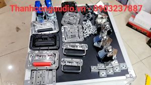 Trọn bộ PHỤ KIỆN ĐÓNG tủ máy âm thanh tủ case: Khóa bướm tay xách ke góc bản lề… Loại tốt