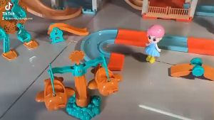 Đồ chơi lắp ráp lâu đài búp bê kèm công viên và đường đua ô tô làm quà tặng Sinh nhật Lễ Tết